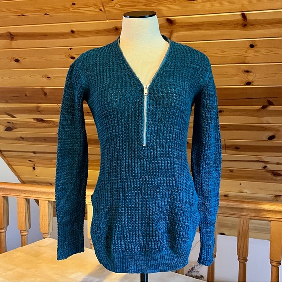 Guess Sweaters - Guess Women's Teal Half Zip V-Neck Open Knit Long Sleeve Pullover Sweater Size S